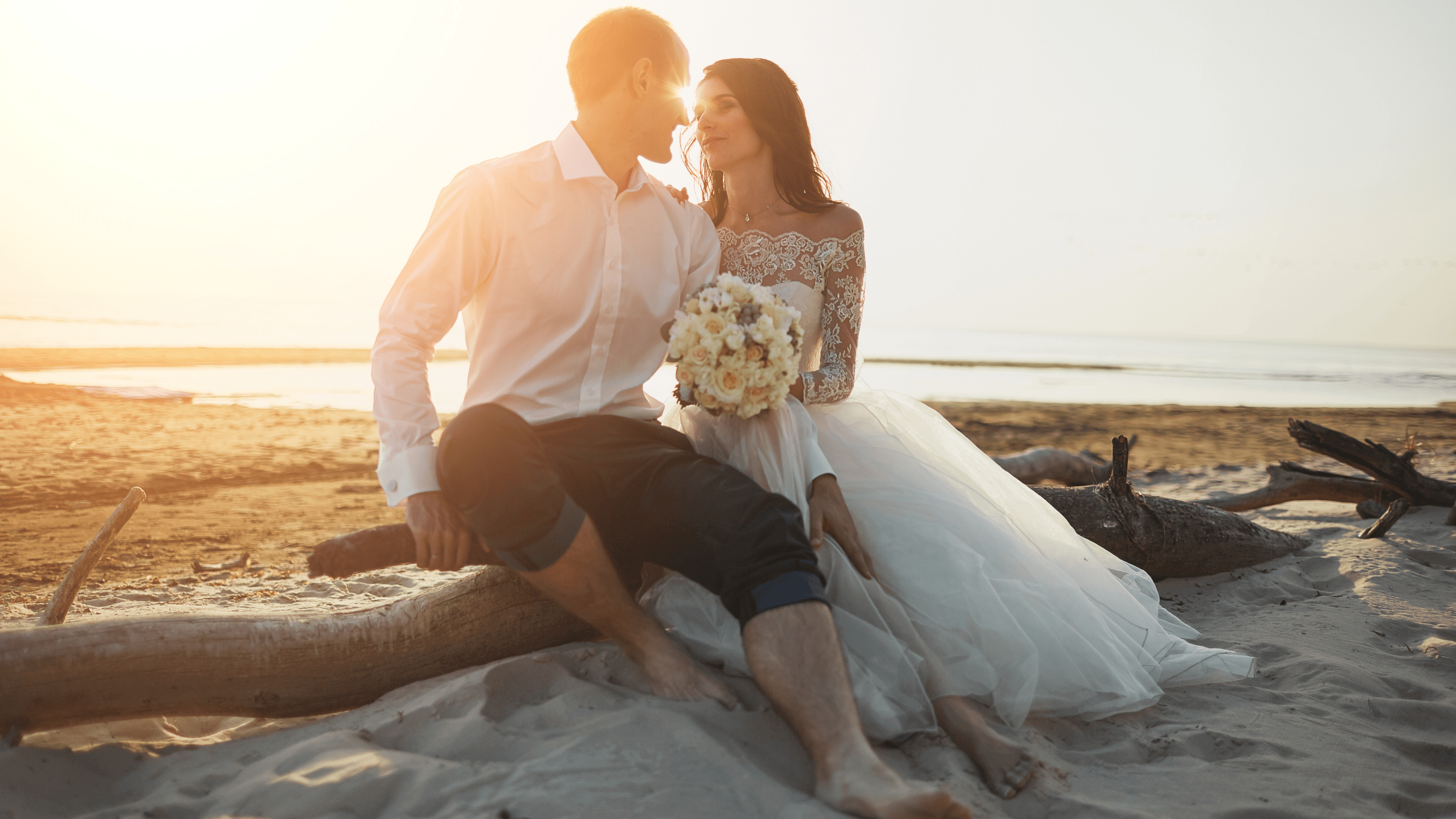 Cheap outdoor wedding venues by Southern beach weddings